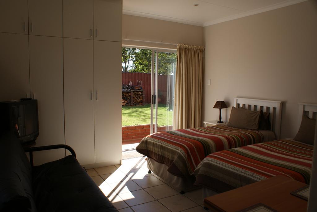 Overnight Accommodation In Howick Room photo